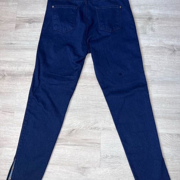 STUDIO F Colombian butt lifting jeans Women Button Skinny Jeans Size 6 and 2 - Picture 4 of 13